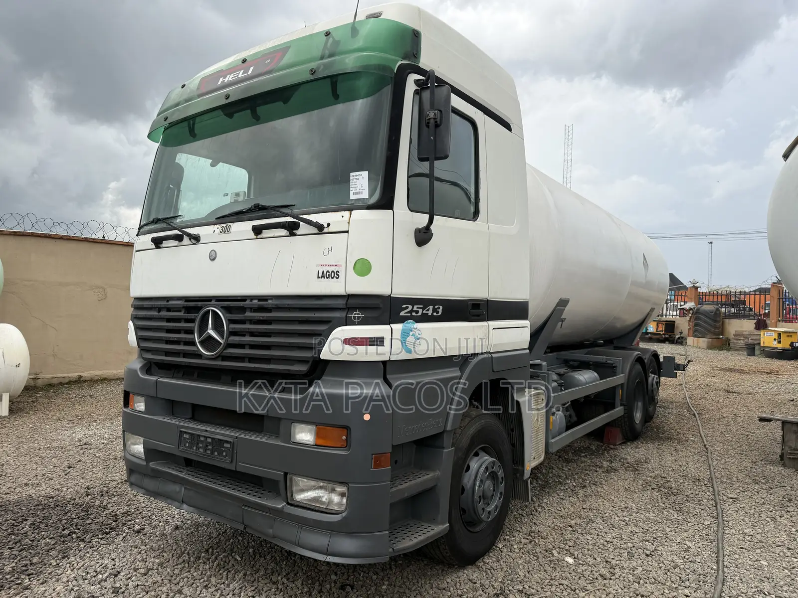 Gas Truck 14tons LPG Bobtail Gas Tank Truck
