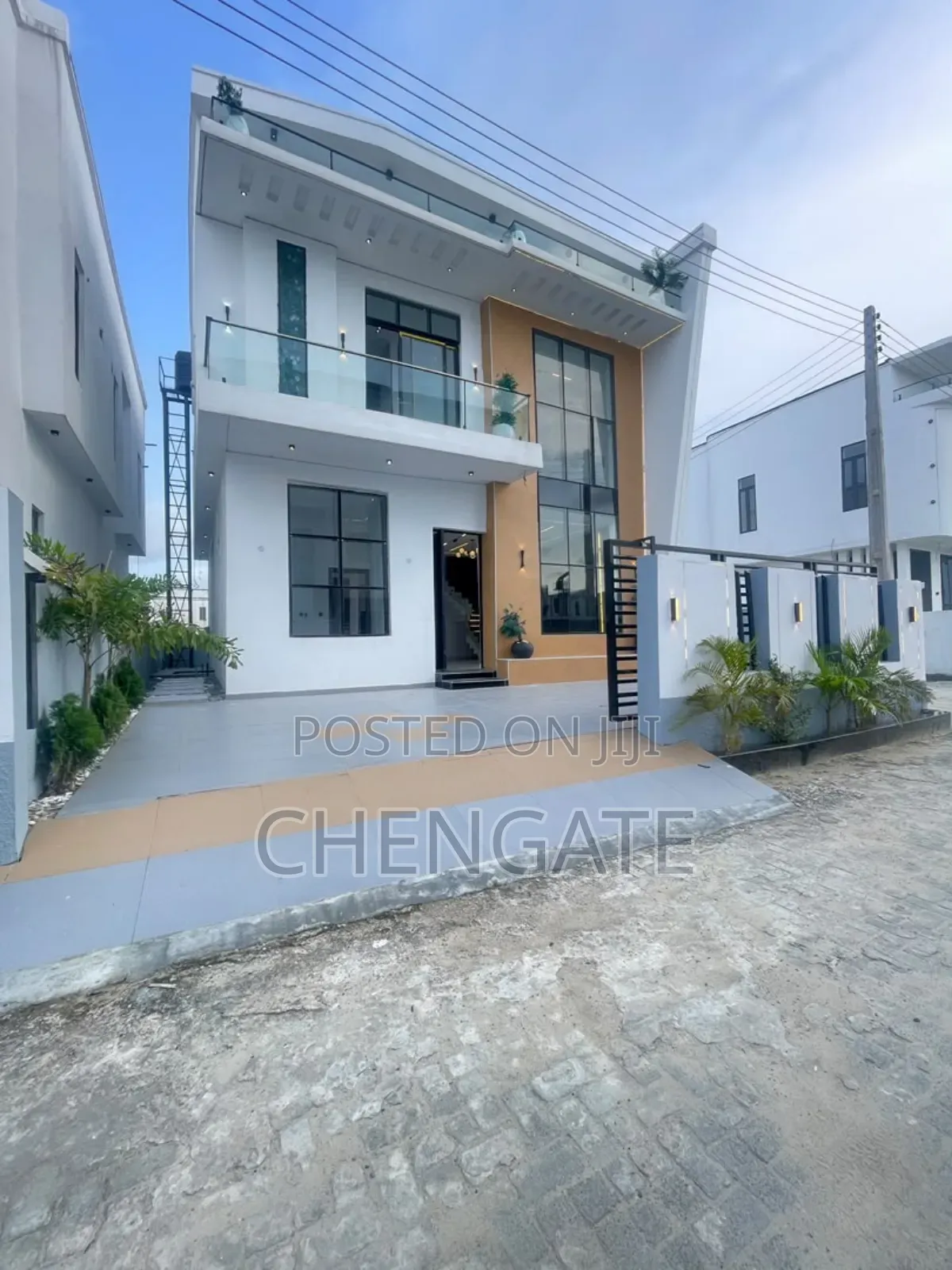 4bdrm Duplex in Ajah for sale