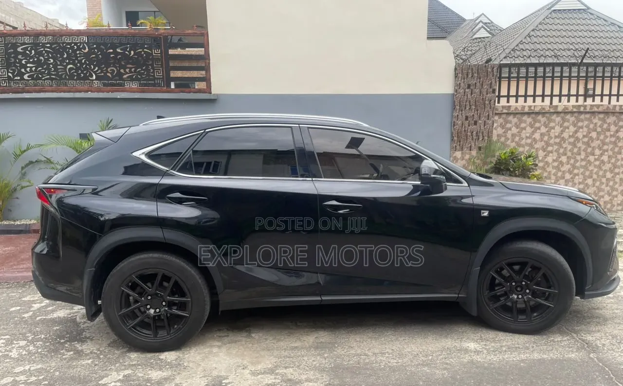 Lexus NX 2017 Black