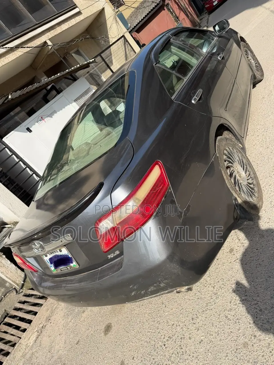 Toyota Camry XLE V6 4dr Sedan (3.5L 6cyl 6AM) 2010 Gray