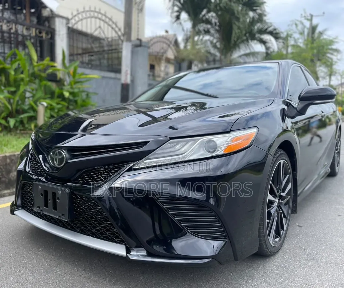Toyota Camry 2020 Black