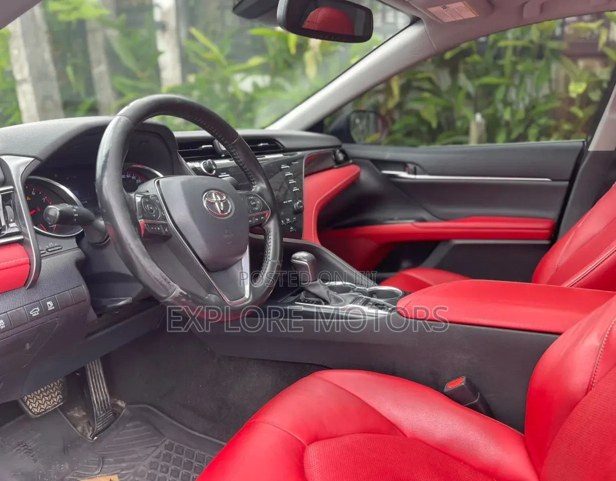 Toyota Camry 2020 Black