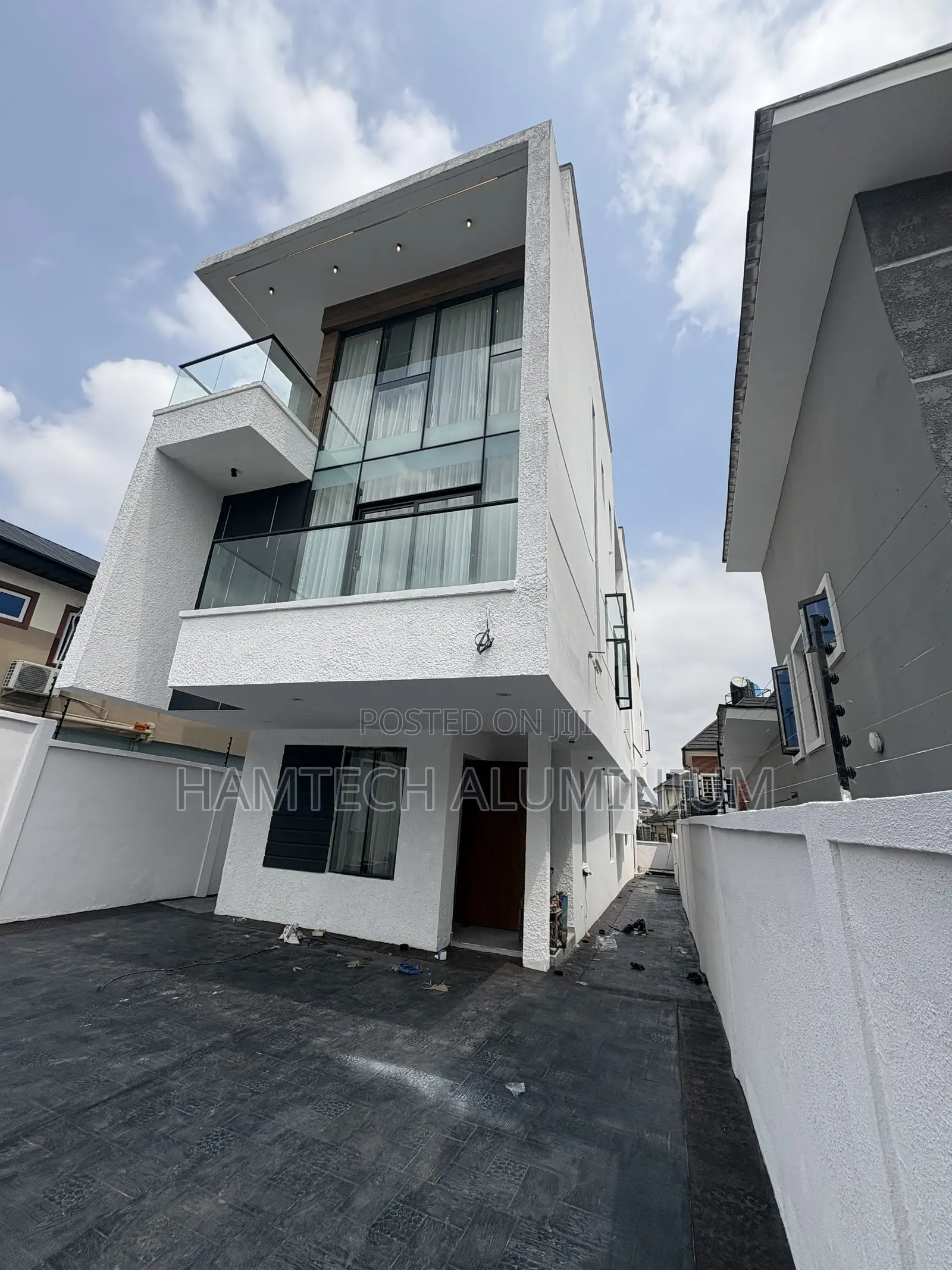 Furnished 4bdrm Duplex in Ogba GRA for sale