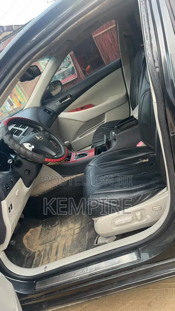 Lexus ES 2014 Black