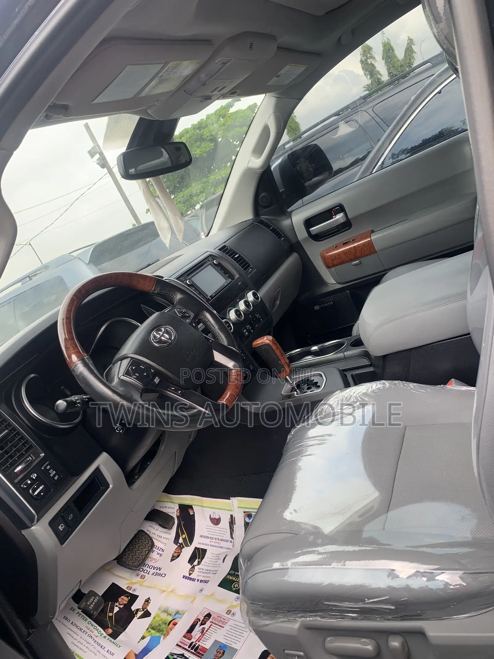 Toyota Sequoia Platinum 4x4 2020 Black