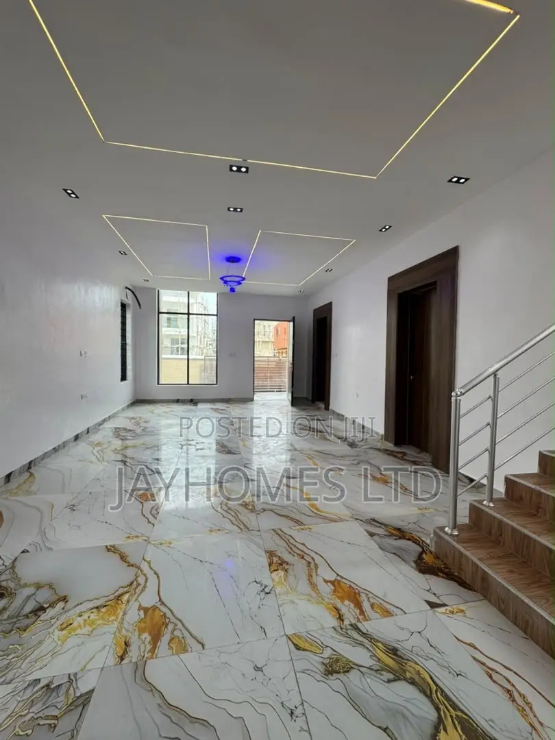 4bdrm Duplex in Ajah Lagos for sale