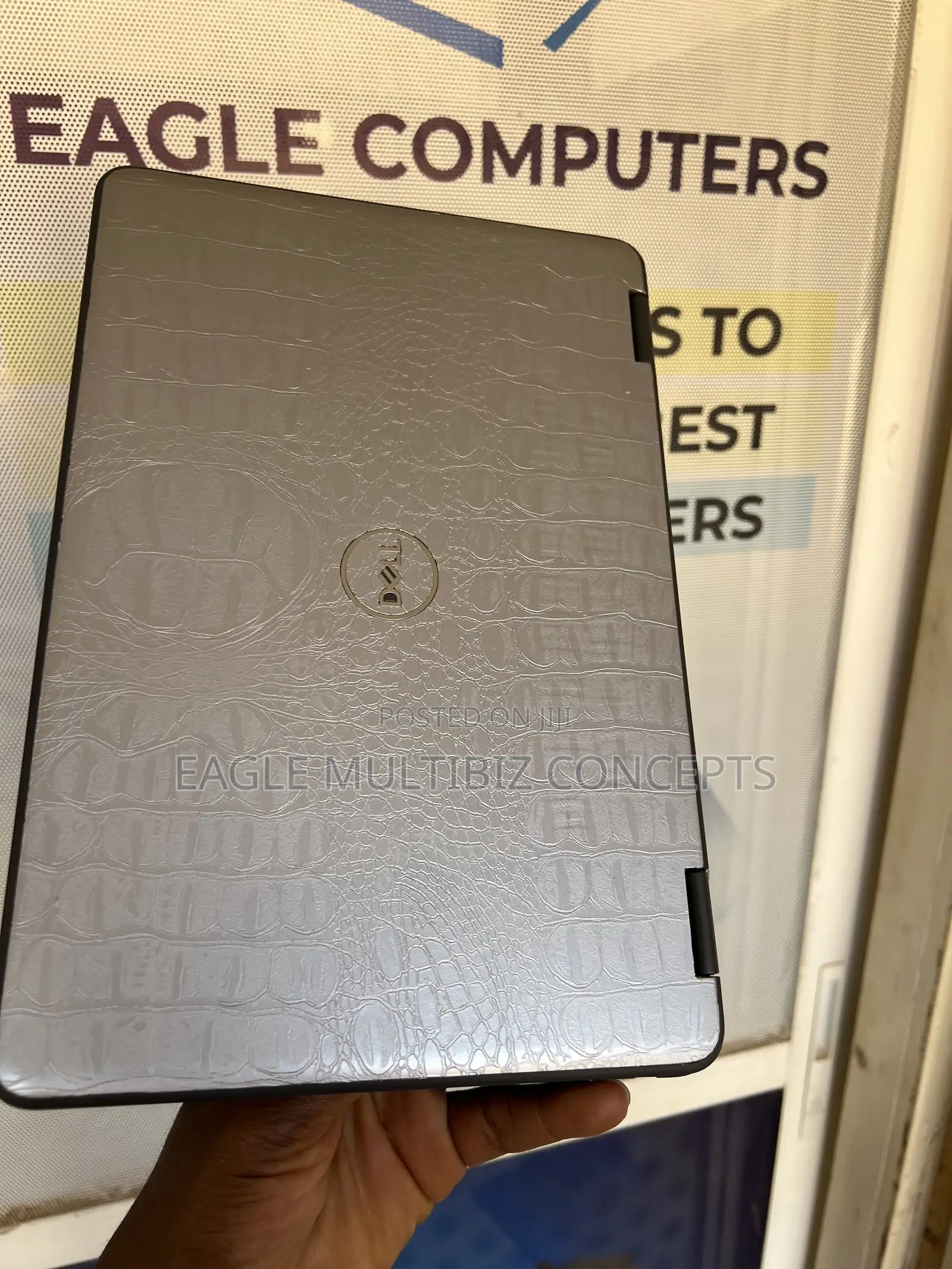 Laptop Dell Latitude 3190 2-in-1 8GB Intel Celeron SSD 128GB