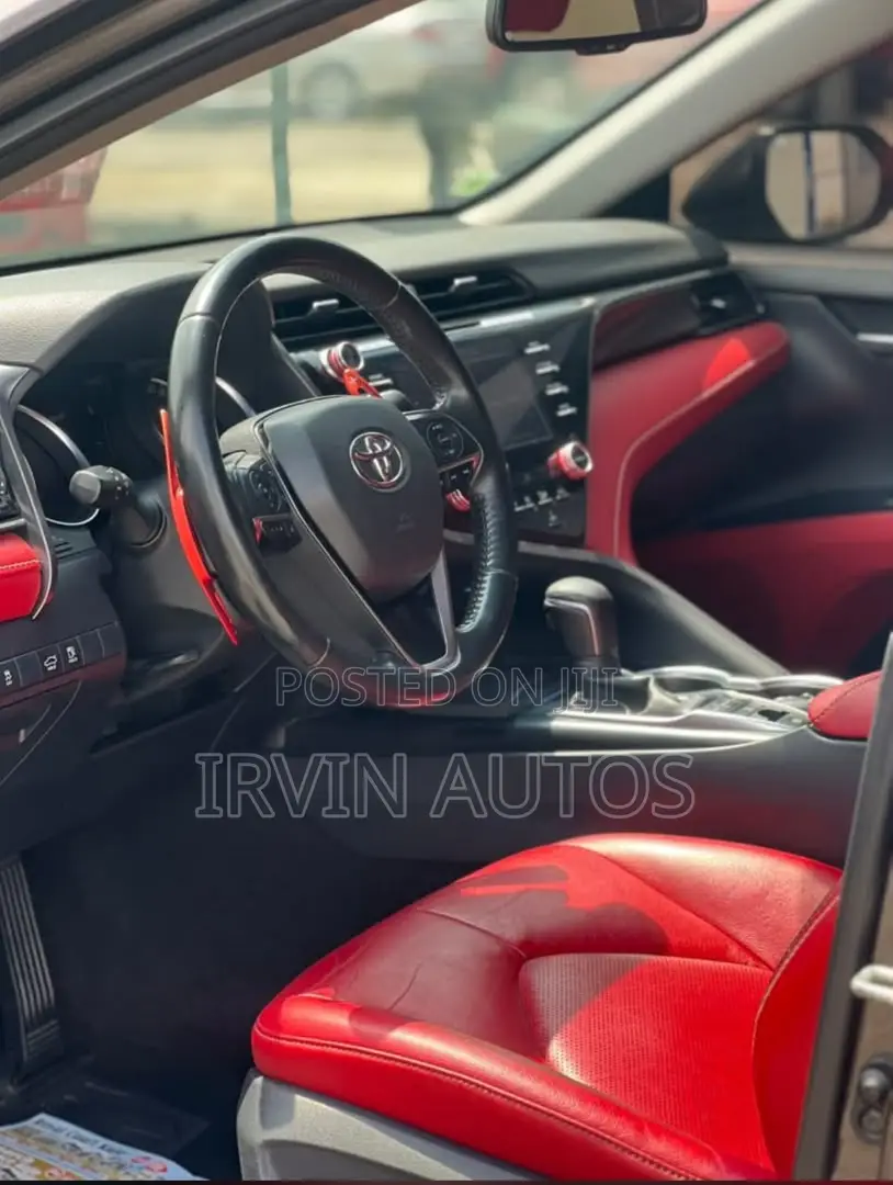 Toyota Camry XSE V6 FWD 2020 Gray