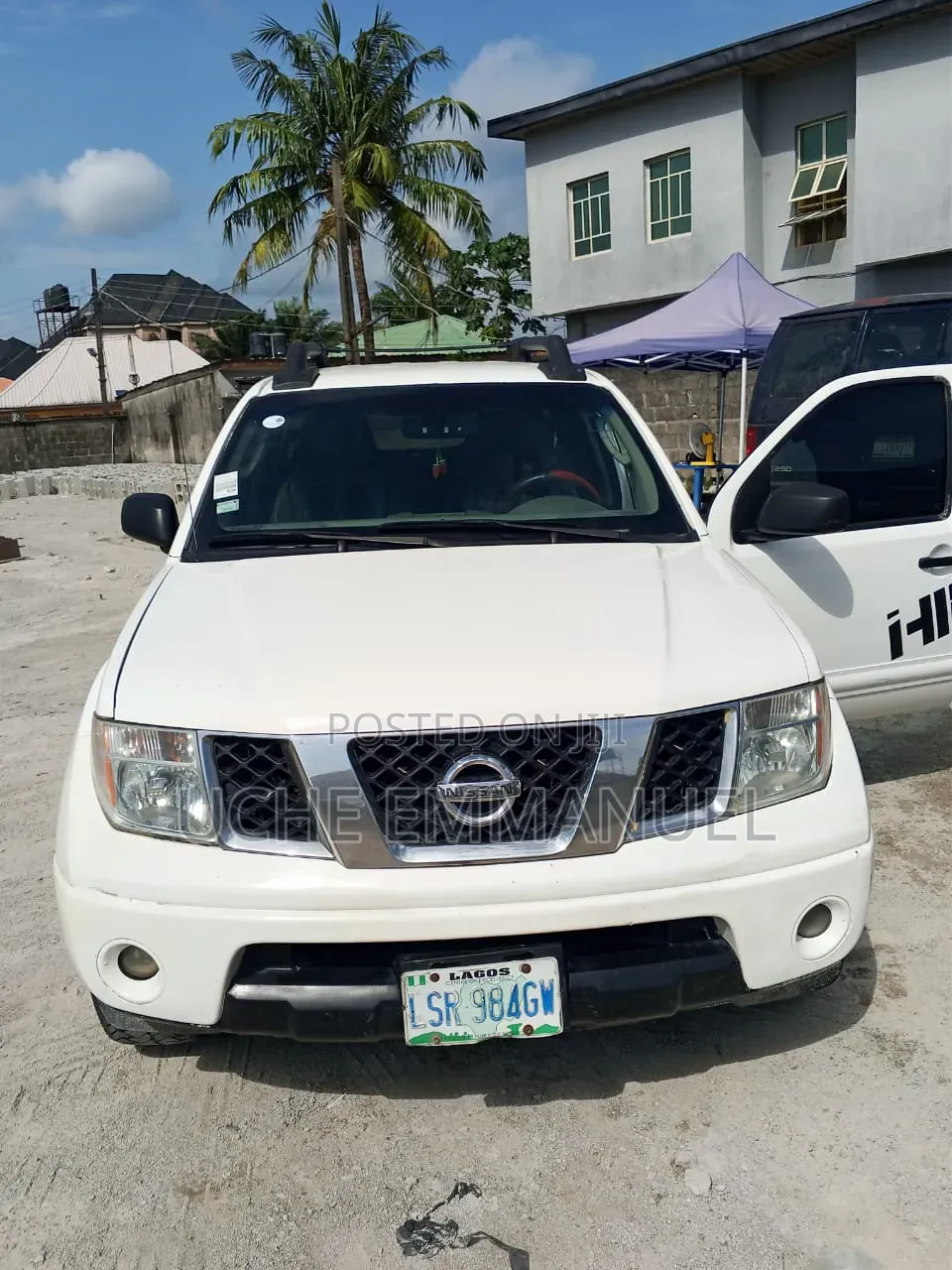 Nissan Frontier 2008 White