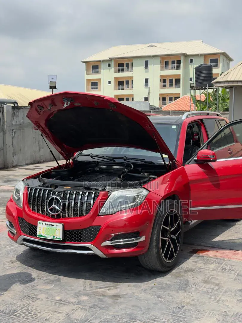 Mercedes-Benz GLK-Class 2015 Red