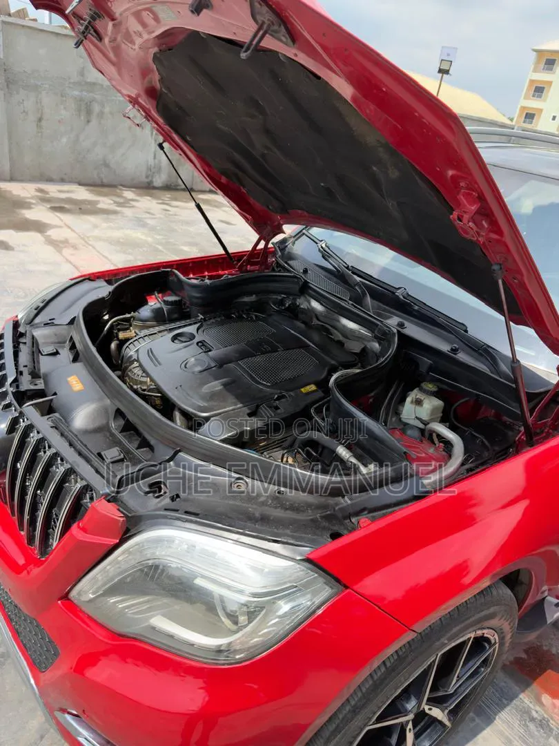Mercedes-Benz GLK-Class 2015 Red