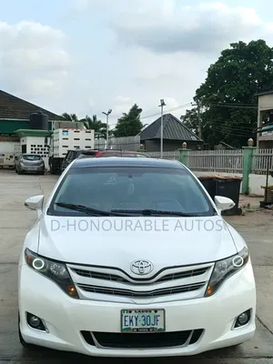 Toyota Venza Limited 2013 White