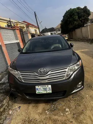 Toyota Venza 2011 Gray