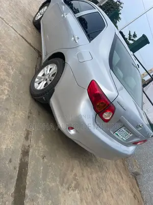Toyota Corolla 2009 Silver