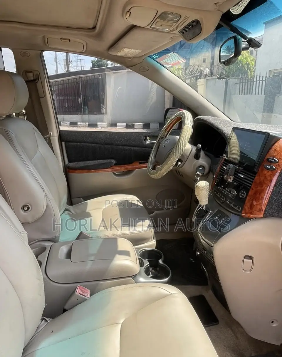Toyota Sienna XLE Limited AWD 2006 Burgundy