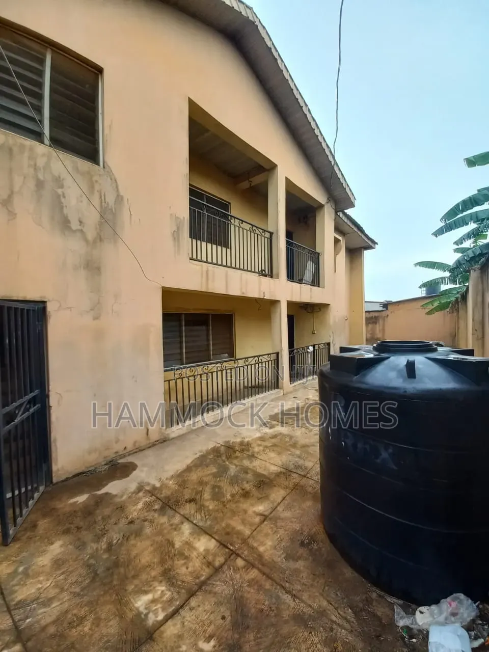 4bdrm Block of Flats in White House Area, Iwo Road for sale