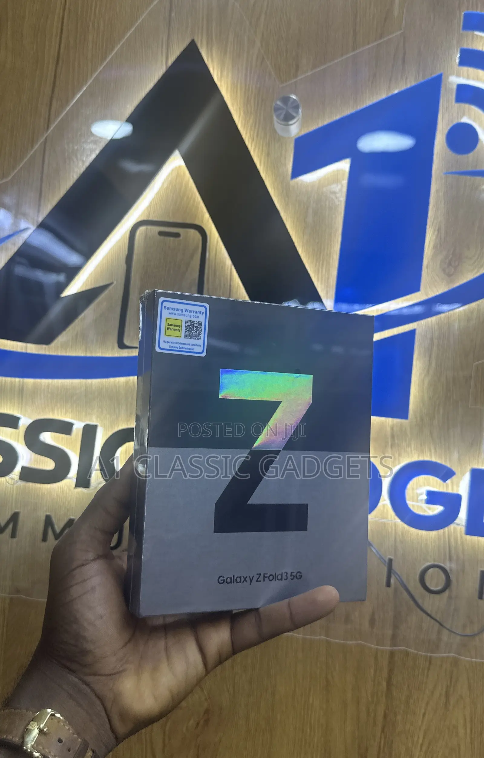 New Samsung Galaxy Z Fold3 5G 256 GB Black