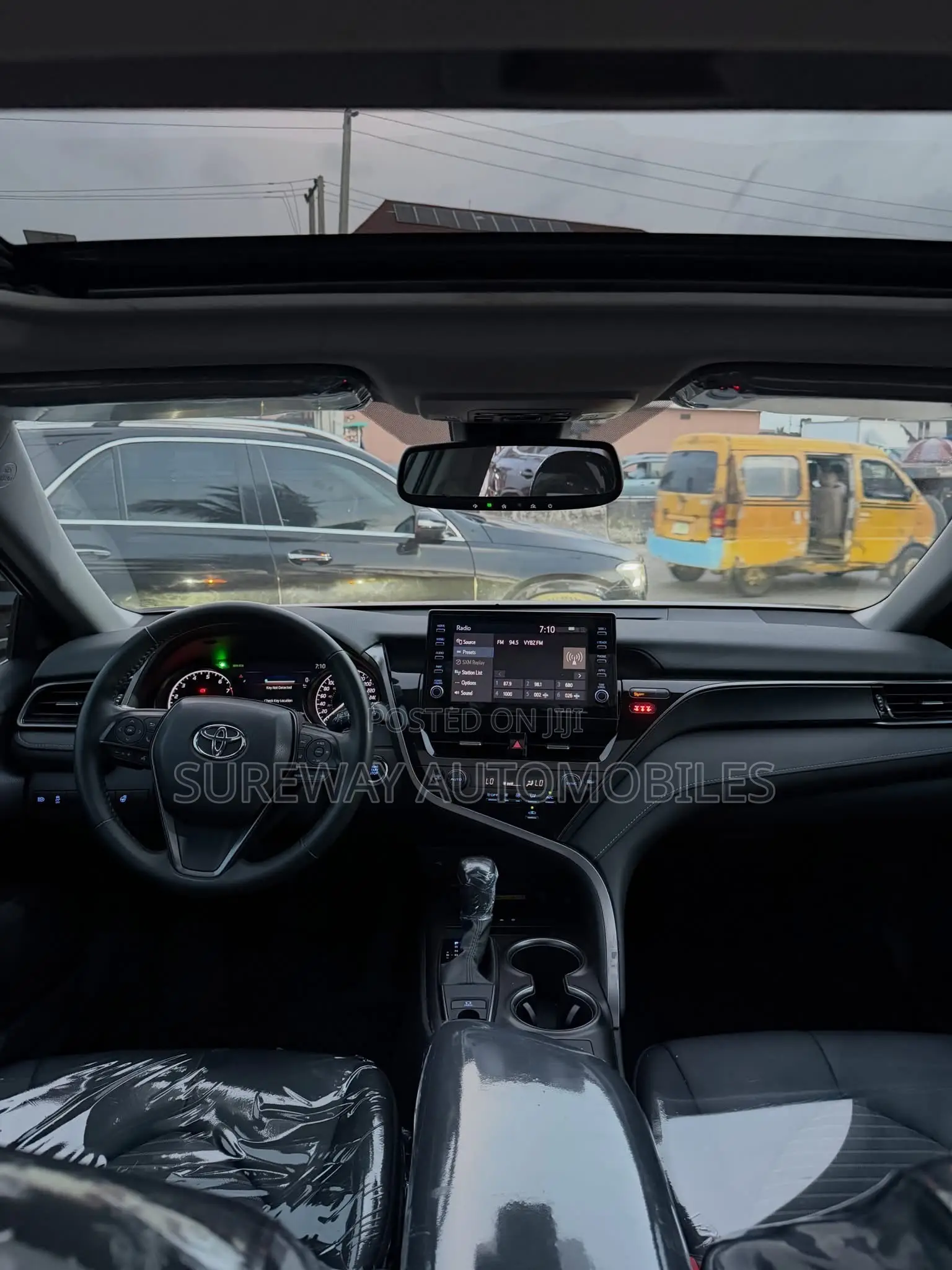 Toyota Camry 2024 Gray