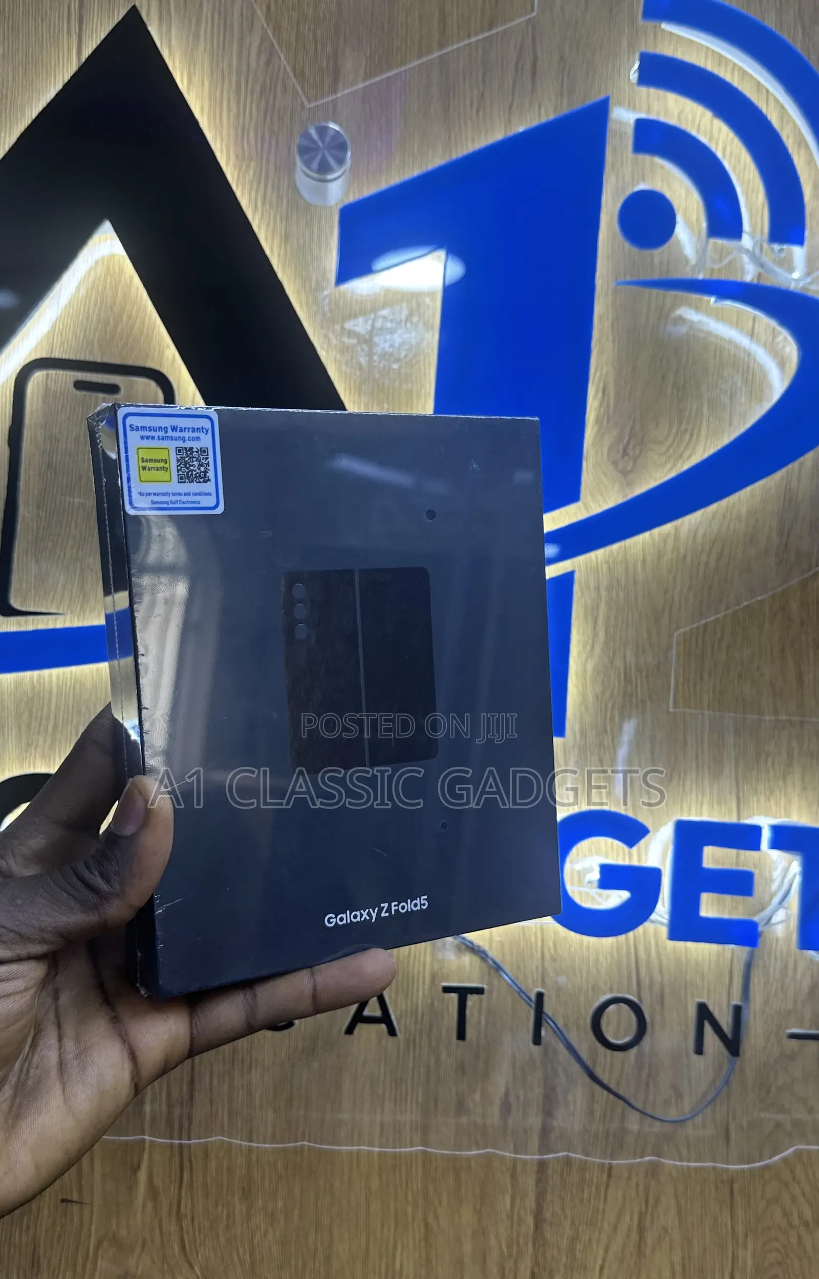 New Samsung Galaxy Z Fold 5 256 GB Black