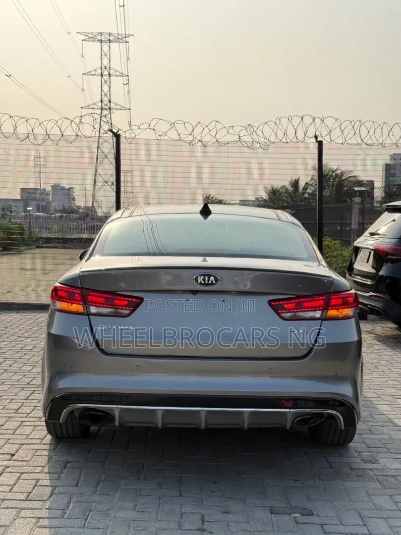 Kia Optima SXL Turbo Sedan FWD (2.0L 4cyl 6A) 2016 Gray