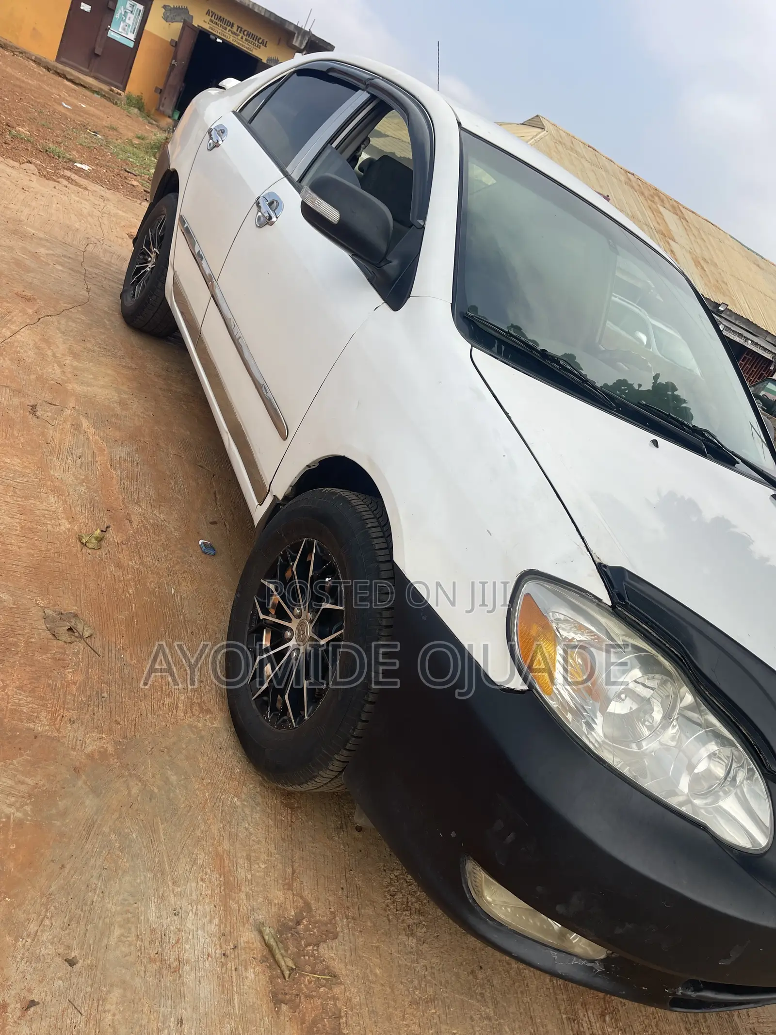 Toyota Corolla 2003 White