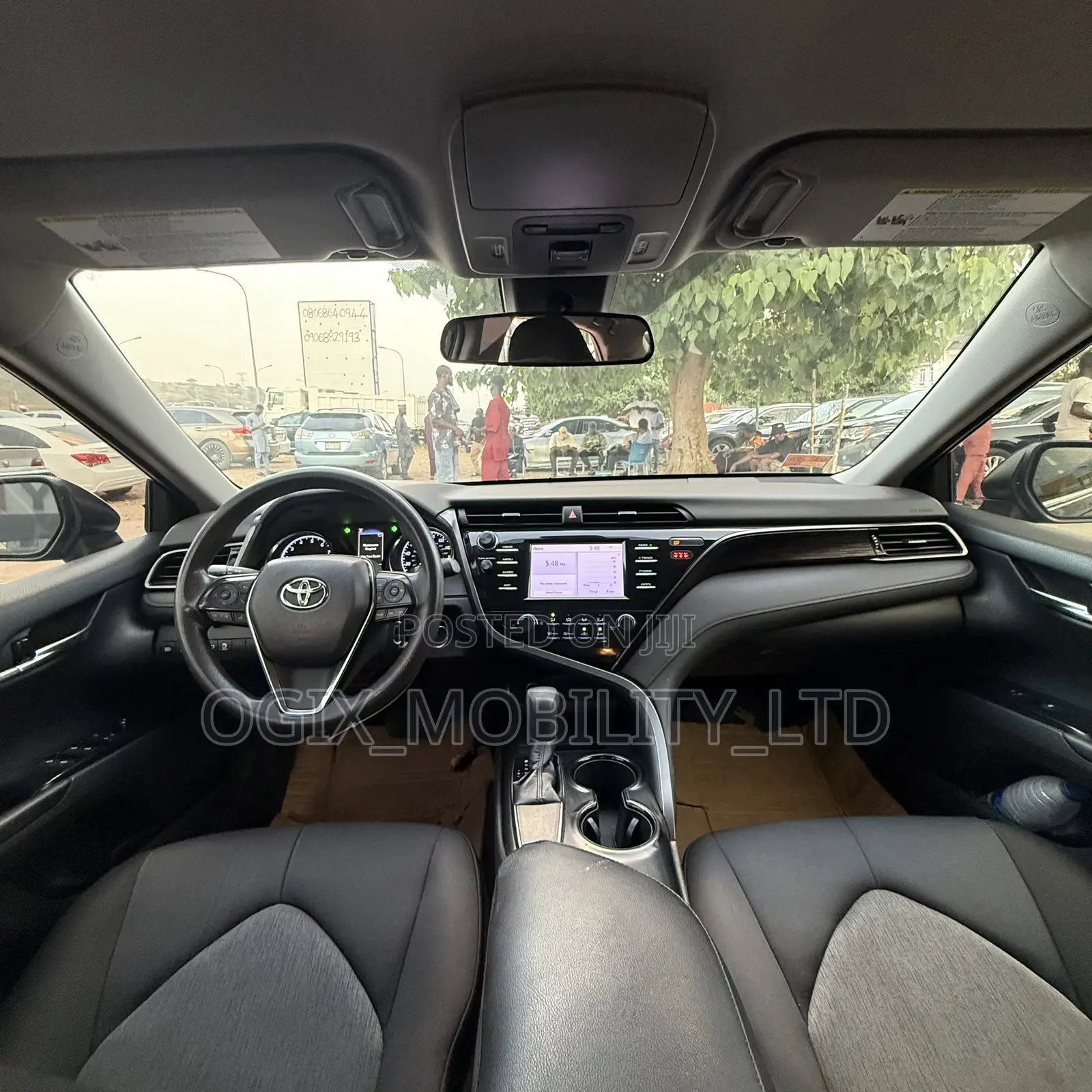 Toyota Camry LE (2.5L 4cyl 8A) 2019 Black