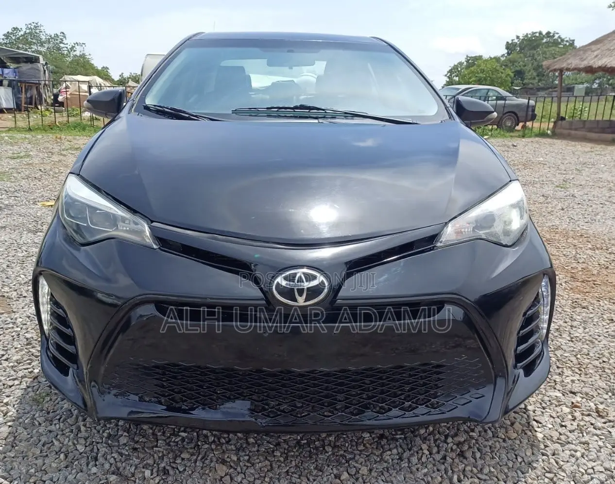 Toyota Corolla 2016 Black