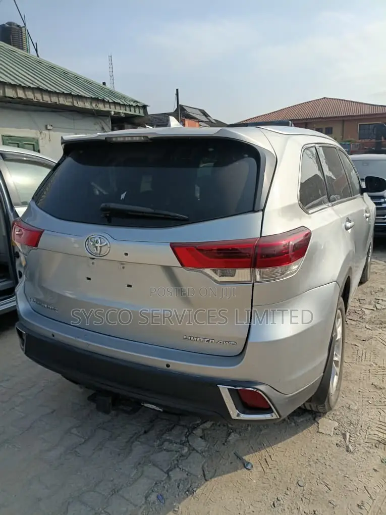 Toyota Highlander 2017 Gray