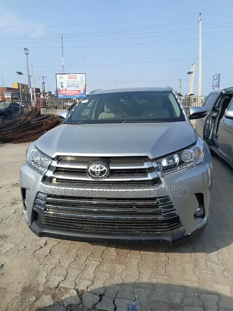 Toyota Highlander 2017 Gray