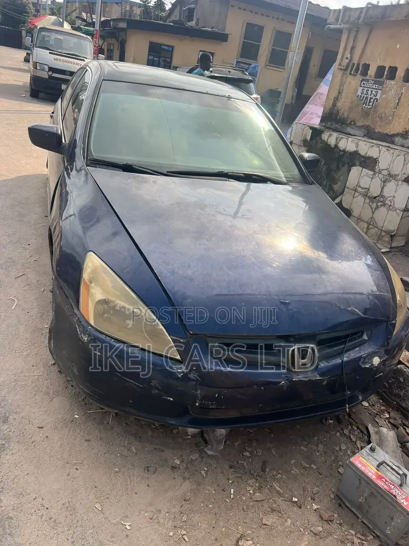 Honda Accord 2004 Black