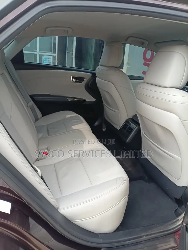 Toyota Avalon XLE 4dr Sedan (3.5L 6cyl 6A) 2014 Burgundy