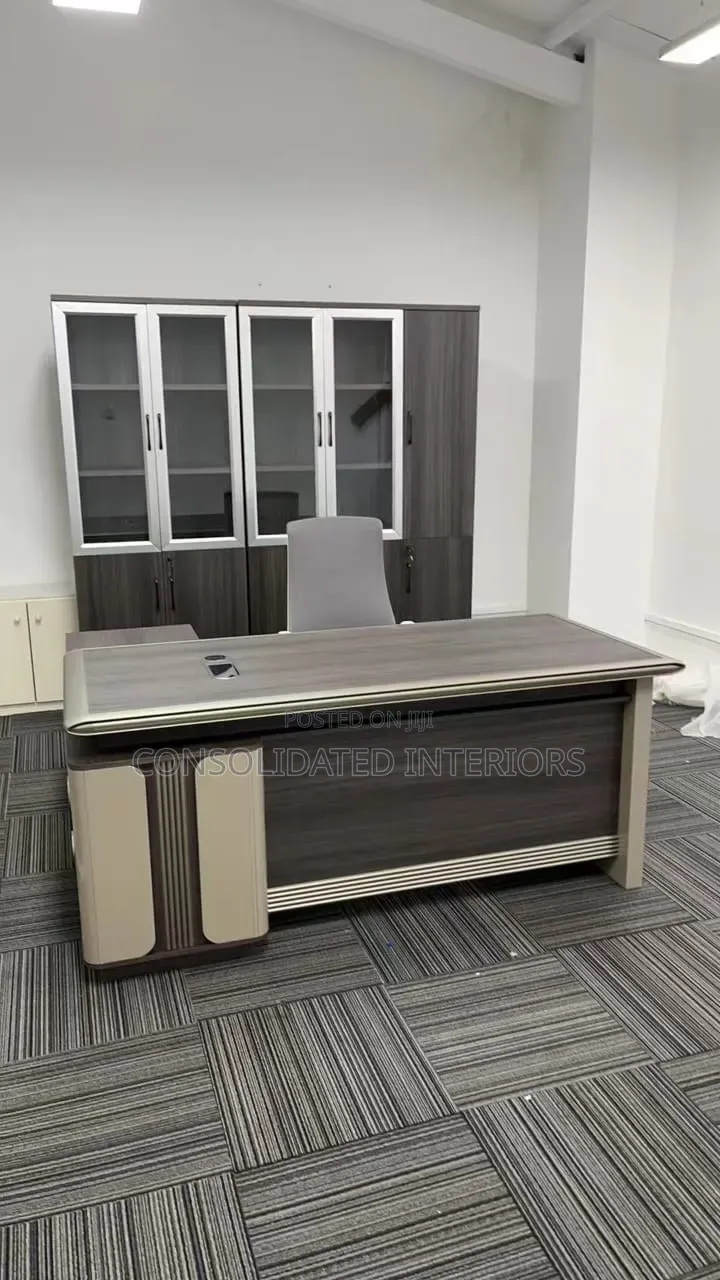Executive Director Sleek 1.8metrs Office Table