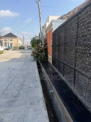 5bdrm Duplex in Cedarhaus Gardens, Oluyole Estate for sale