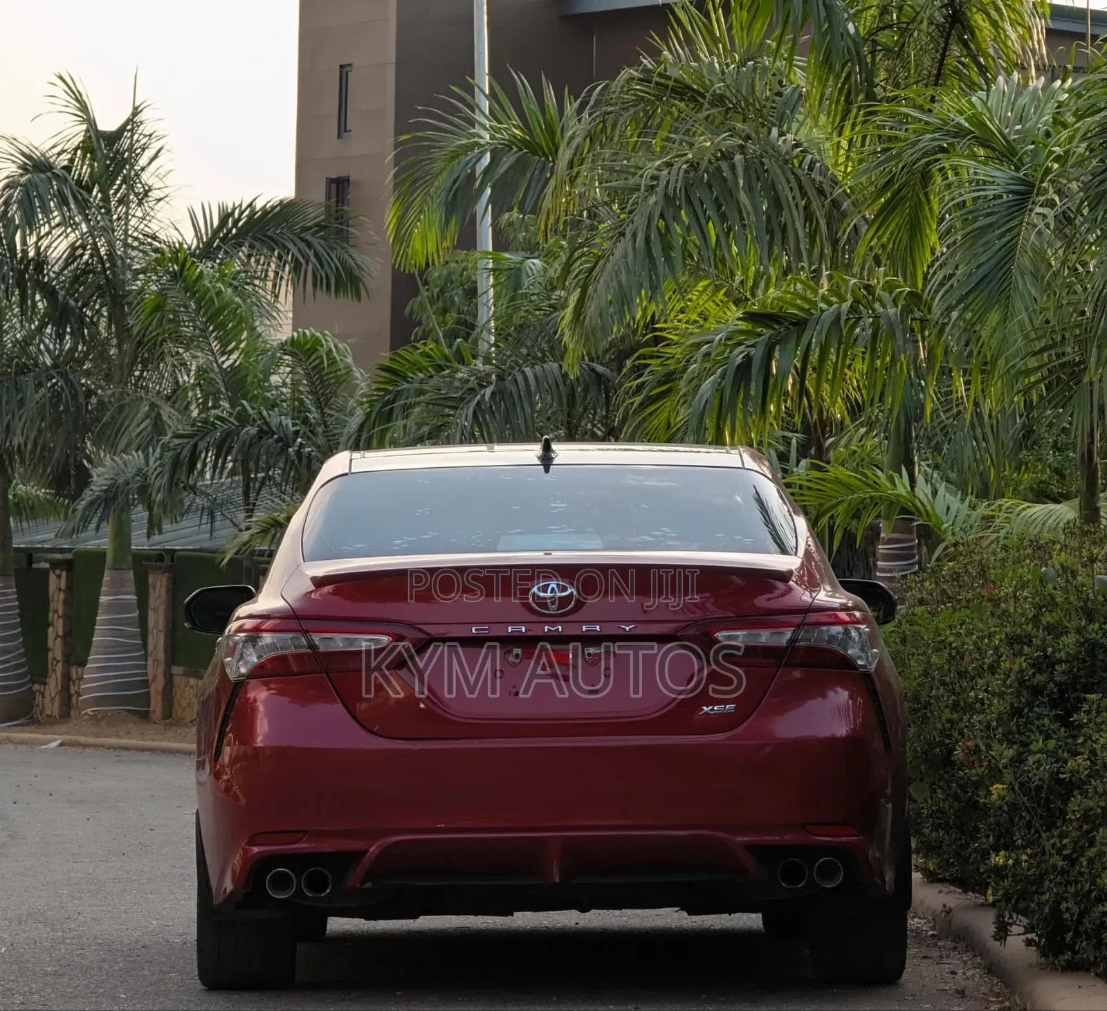 Toyota Camry XSE (2.5L 4cyl 8A) 2019 Red