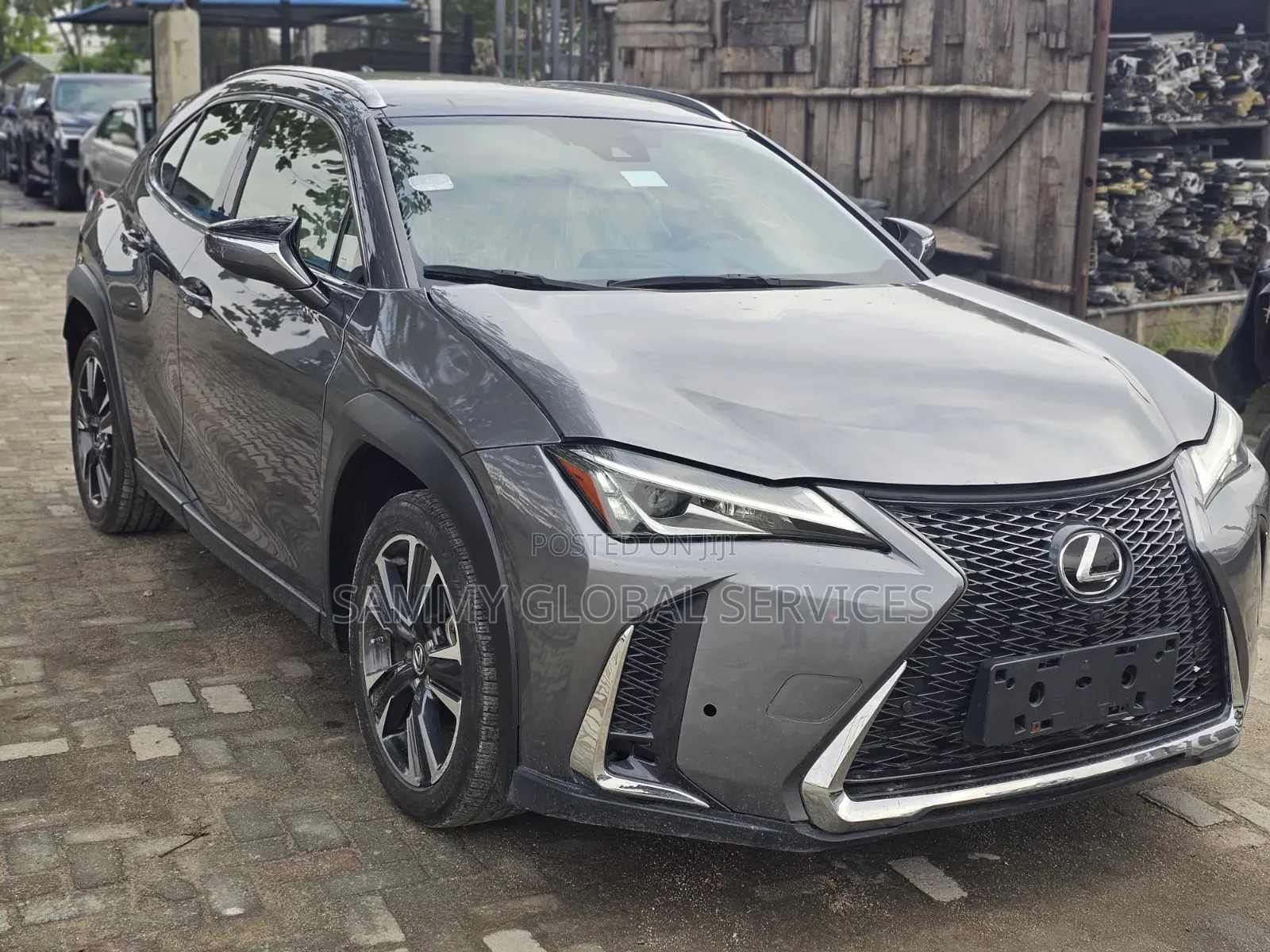 Lexus UX 200 2021 Gray