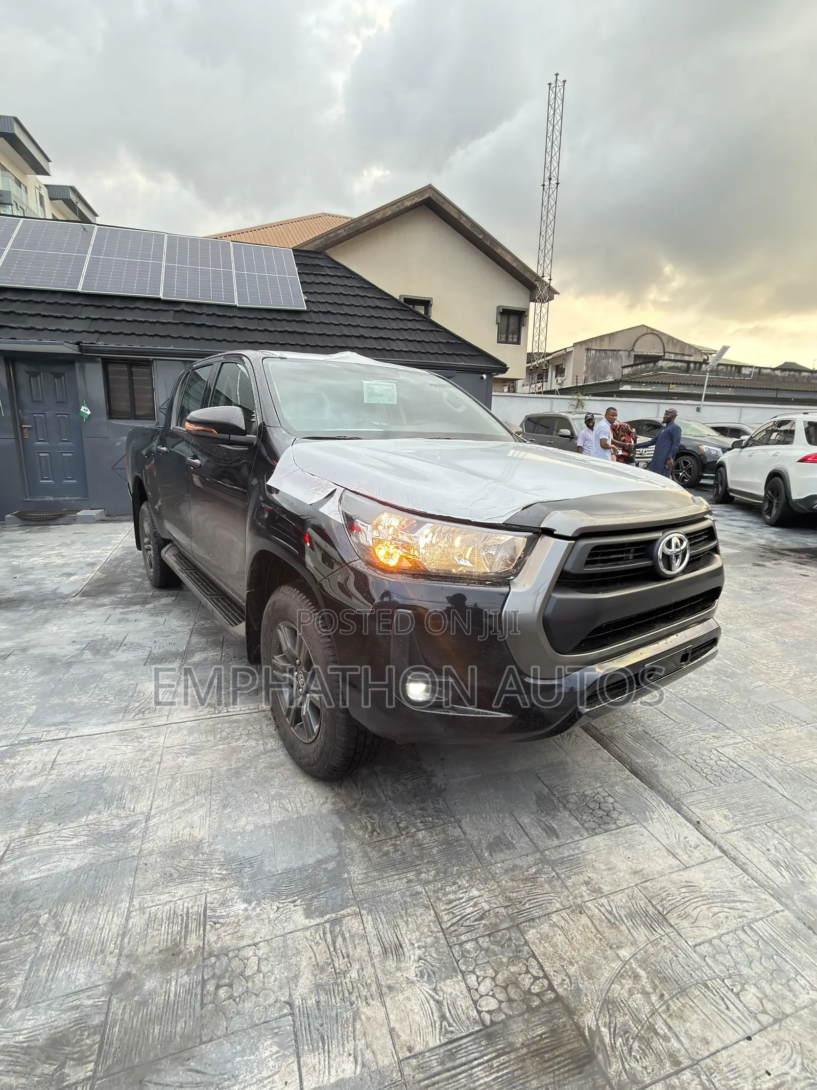 New Toyota Hilux S 2026 Black