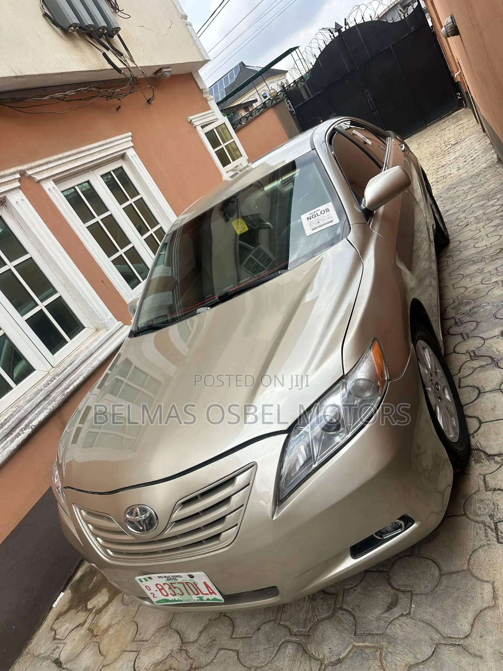 Toyota Camry LE 4dr Sedan (2.4L 4cyl 5A) 2008 Gold