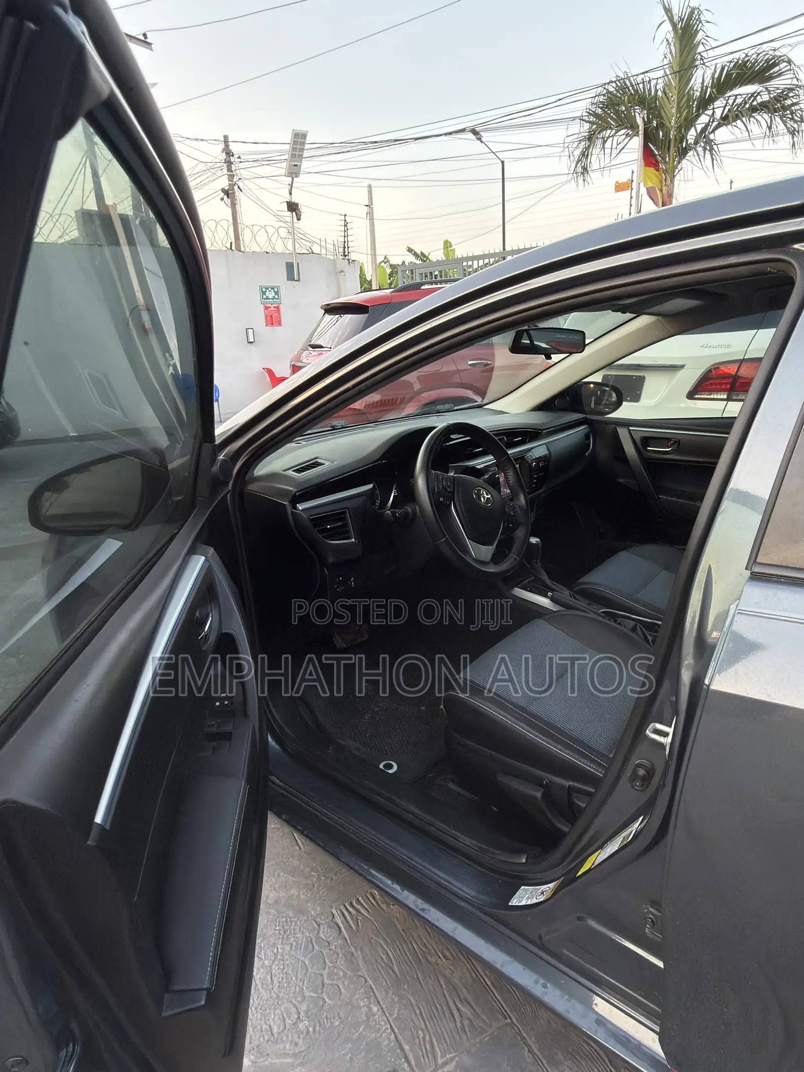 Toyota Corolla 2016 Gray