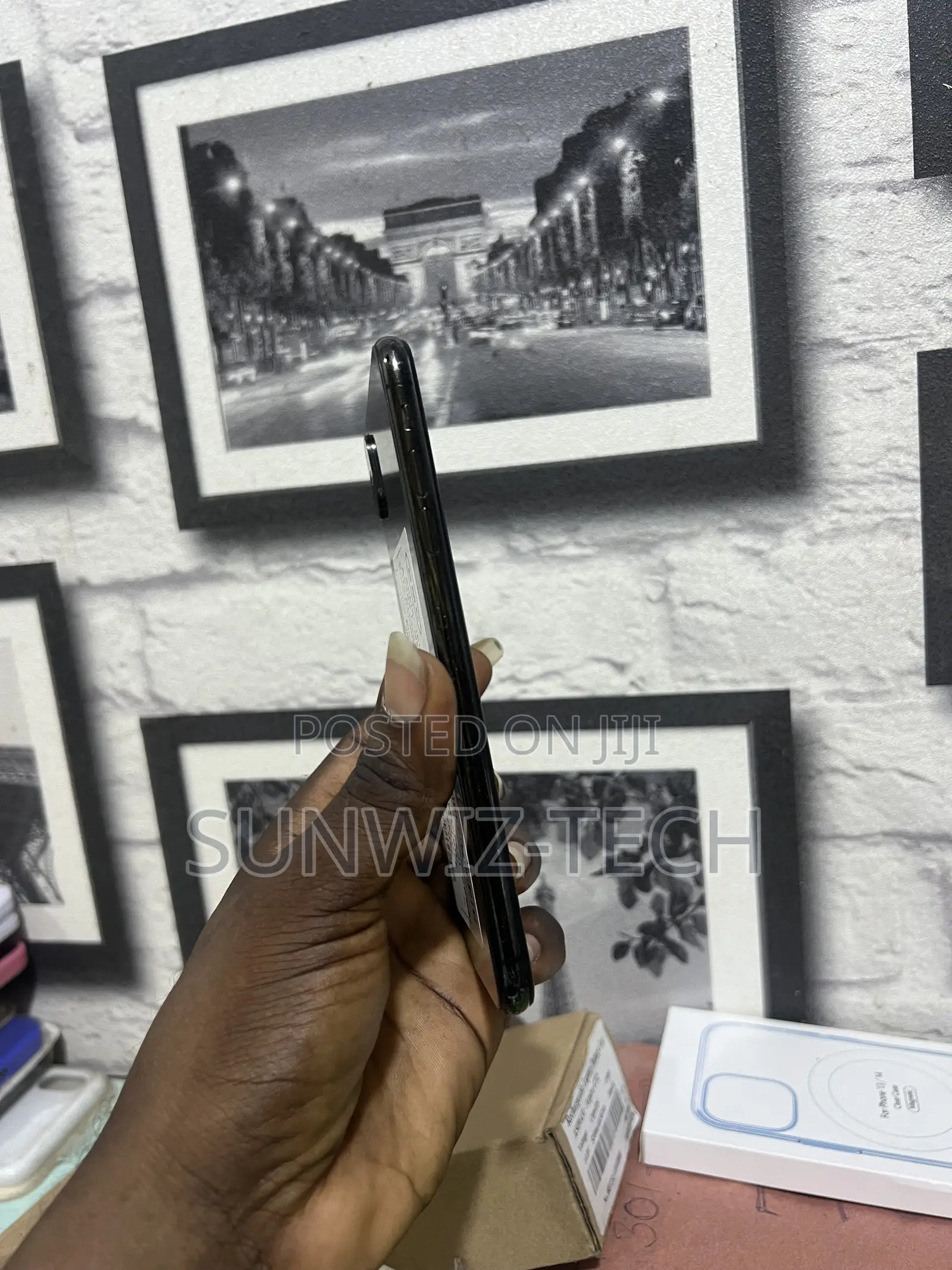 Apple iPhone XS Max 64 GB Black