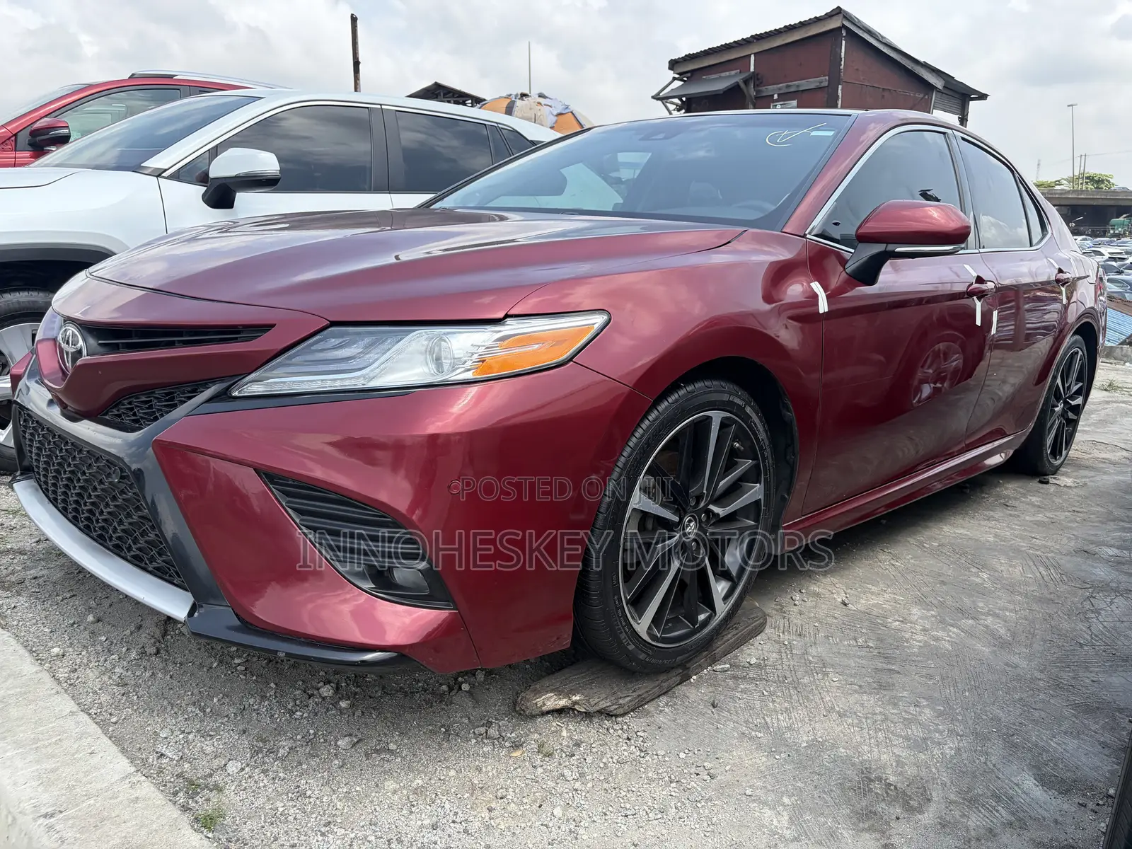 Toyota Camry XSE V6 FWD 2020 Red