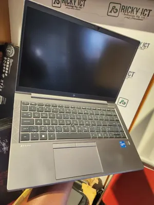 Laptop HP ZBook Firefly G8 16GB Intel Core i7 SSD 512GB