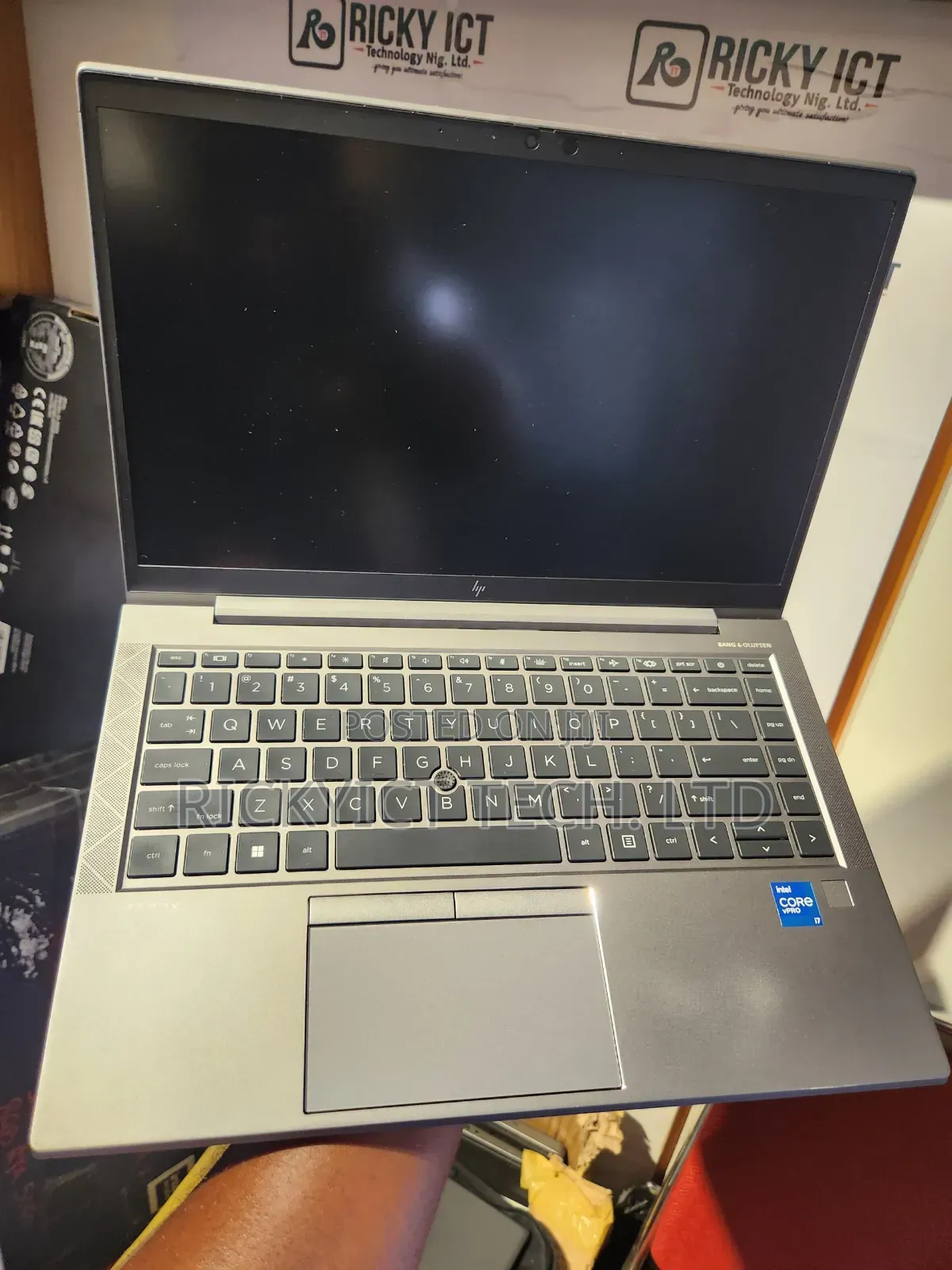 Laptop HP ZBook Firefly G8 16GB Intel Core i7 SSD 512GB
