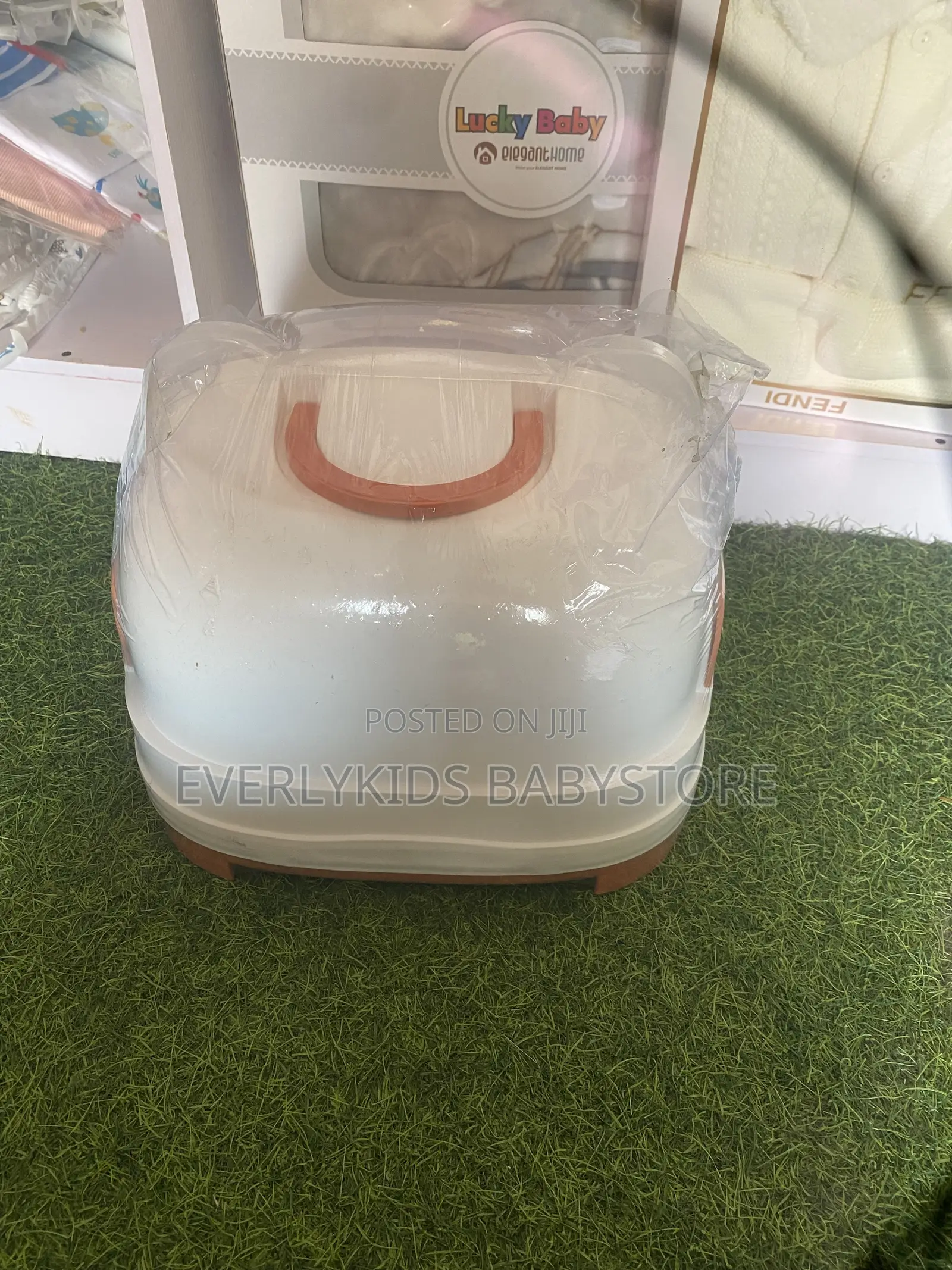 Baby Bottle Drying Rack With Cover - Dustproof Storage Box