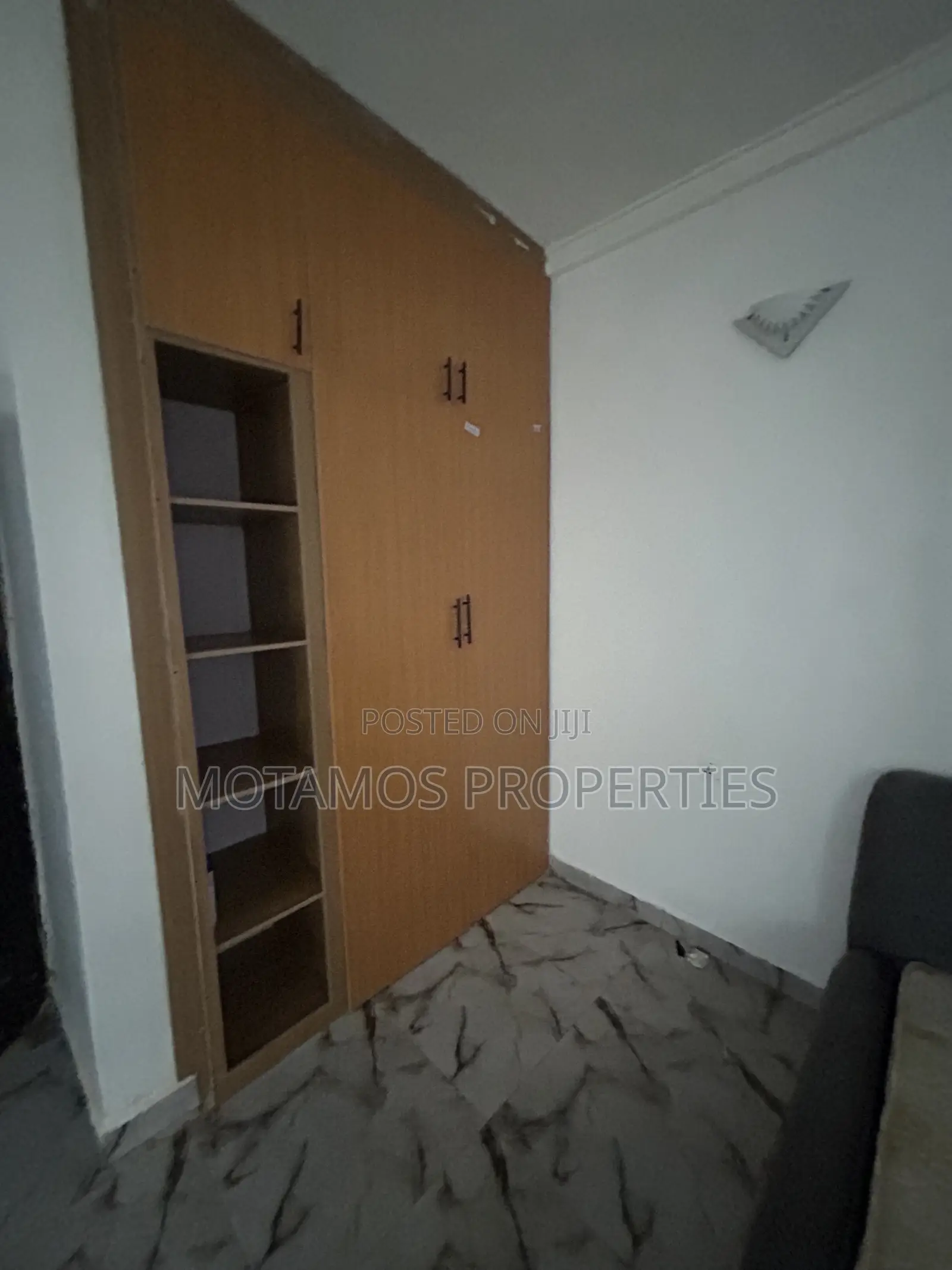 1bdrm Block of Flats in Majesty Estae, Obio-Akpor for rent