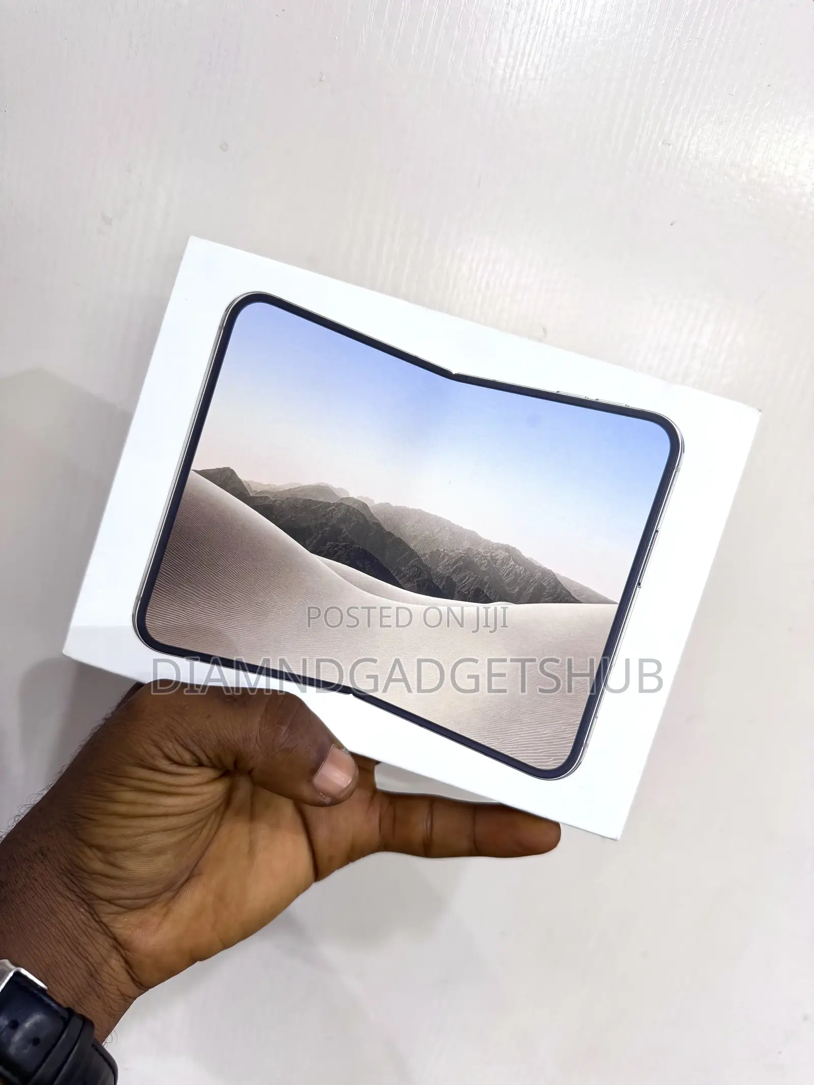 New Apple iPhone Duo 512 GB White