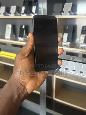 Apple iPhone 16 128 GB Black