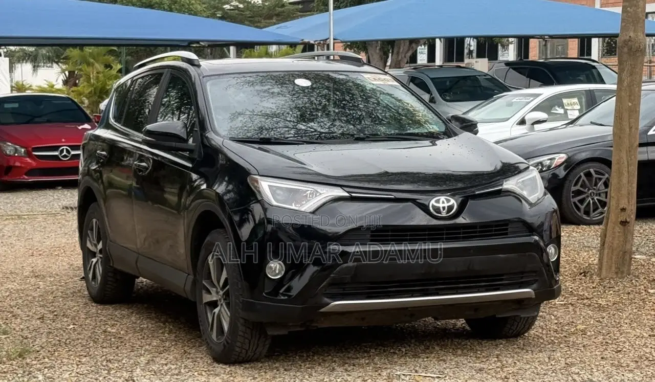 Toyota RAV4 2016 Black