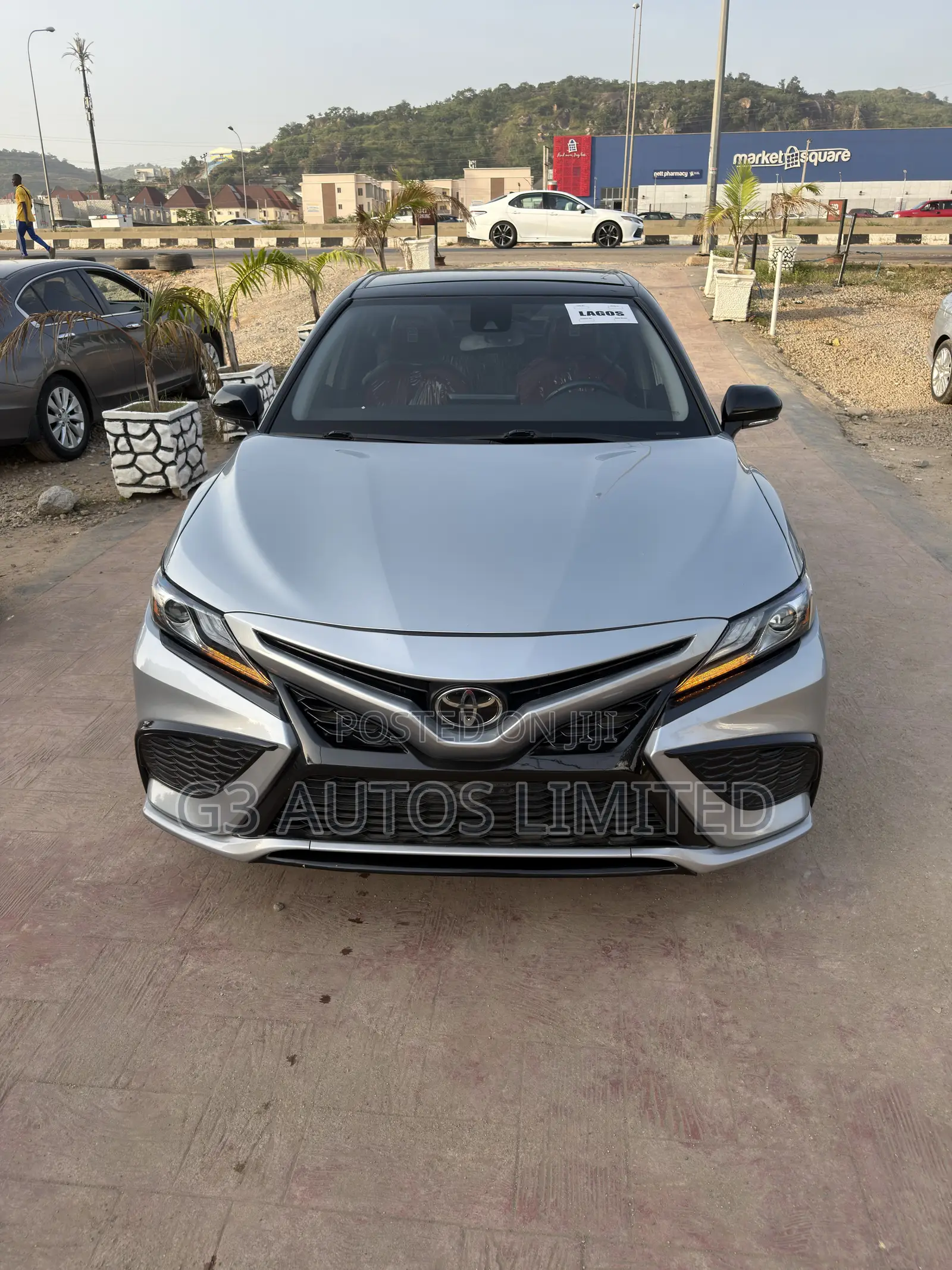 Toyota Camry XSE 2022 Silver