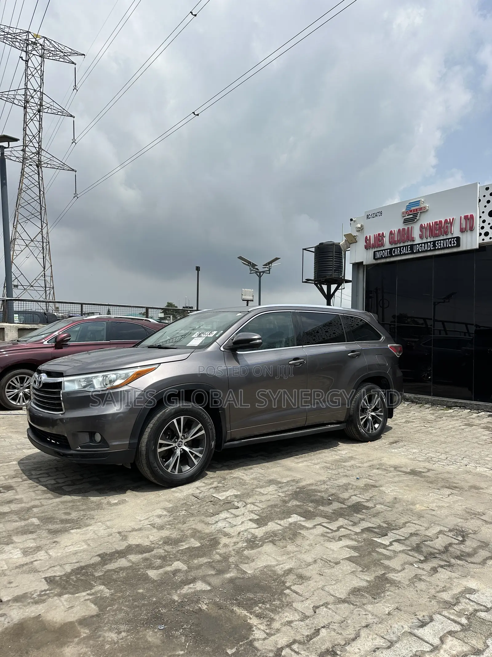 Toyota Highlander XLE V6 4x4 (3.5L 6cyl 6A) 2016 Matt Black