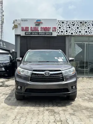Toyota Highlander XLE V6 4x4 (3.5L 6cyl 6A) 2016 Matt Black